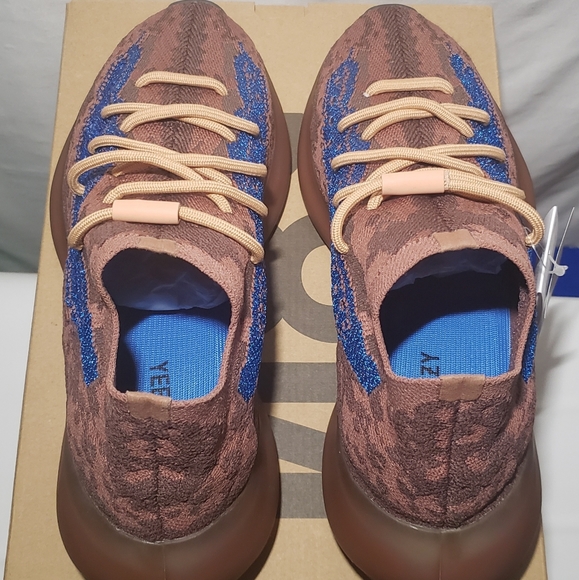 Adidas Yeezy Boost 380 Azure Non Reflective - Picture 4 of 8